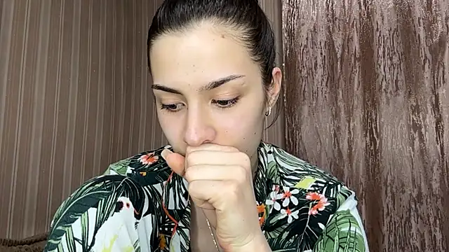 AylaLust online show from 04/19/26, 06:10