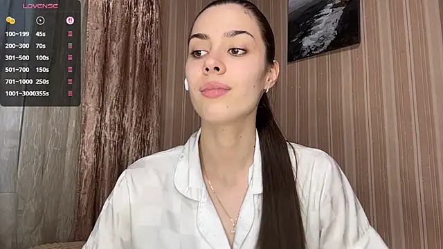 AylaLust online show from 04/25/26, 01:41