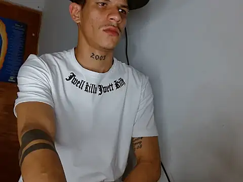 ethanchamo online show from 03/15/26, 08:26