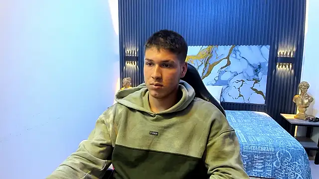 AlessandroFranco online show from 04/29/26, 05:30
