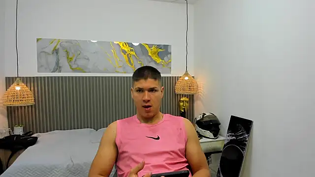 AlessandroFranco online show from 06/11/26, 01:31