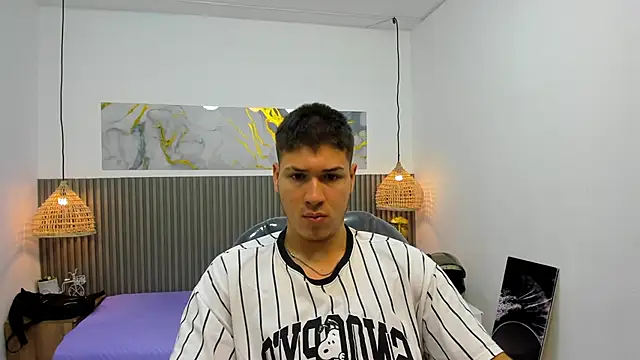 Snapshot of AlessandroFranco chatting on 06/27/26, 01:50 AlessandroFranco online show from 06/27/26, 01:50