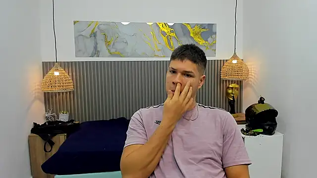 Snapshot of AlessandroFranco chatting on 07/11/26, 12:30 AlessandroFranco online show from 07/11/26, 12:30