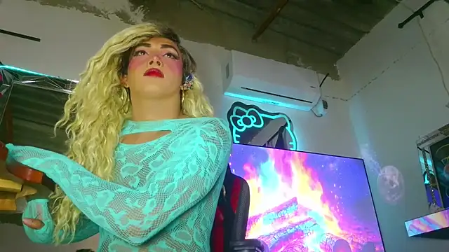 candy aass online show from 06/11/26, 09:13