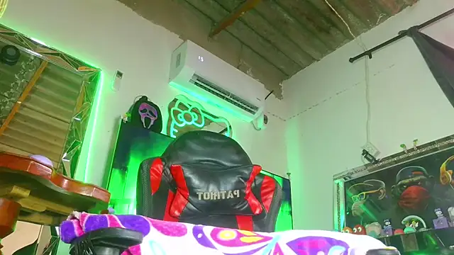 candy aass online show from 06/30/26, 09:05