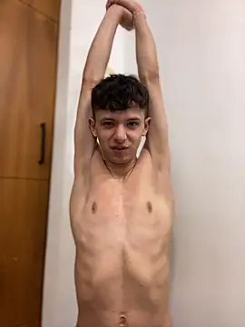 Daniel Roy online show from 03/10/26, 01:05