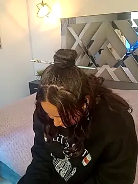 Liily Foxxy online show from 03/30/26, 10:49