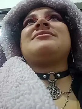 Liily Foxxy online show from 04/05/26, 10:45