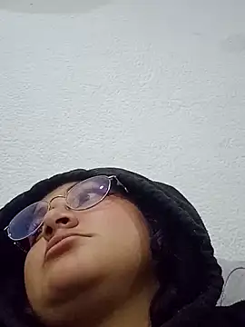 Liily Foxxy online show from 05/23/26, 10:41