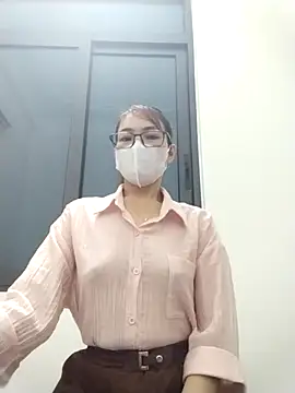 Mai phuong online show from 03/28/26, 06:46