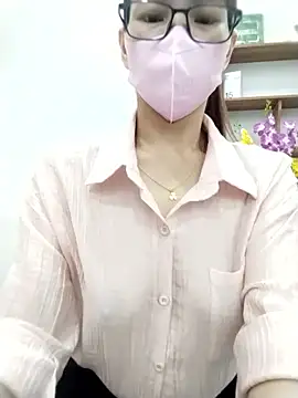 Mai phuong online show from 04/21/26, 12:23