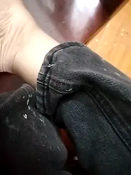 Amanda  ena- online show from 04/24/26, 03:20