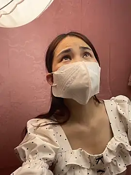 Emma 2603 online show from 04/03/26, 01:42