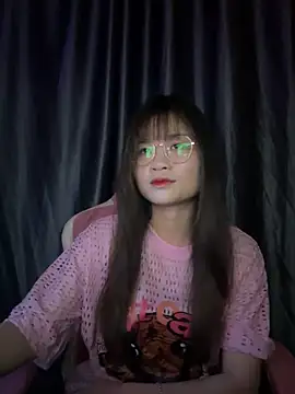 Cum-withyou online show from 04/17/26, 09:23