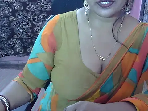 Snapshot of PINKI_012 chatting on 03/18/26, 06:49 PINKI 012 online show from 03/18/26, 06:49