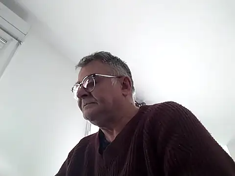 oura online show from 04/11/26, 07:45