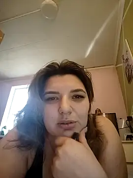 Snapshot of Angelika_l chatting on 03/15/26, 10:32 Angelika l online show from 03/15/26, 10:32