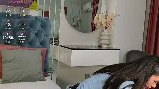 AnneRey online show from 04/08/26, 04:12