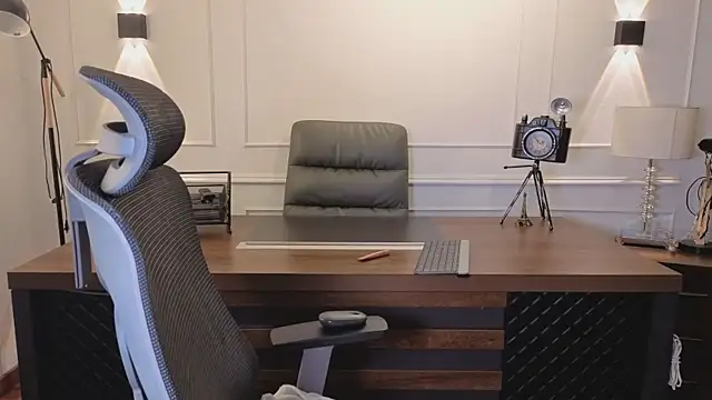 megan vg online show from 04/07/26, 11:43