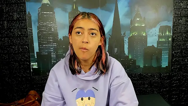 PinkyyPieee  online show from 04/20/26, 01:14