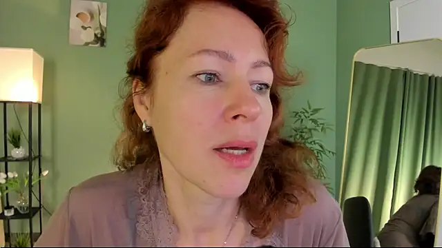 LeticiaRomano online show from 07/05/26, 04:07