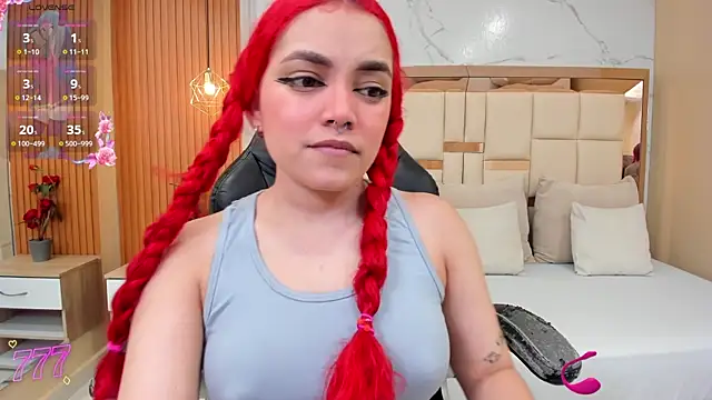 luna veega online show from 07/17/26, 04:56