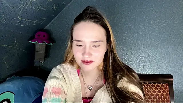 Snapshot of CarmelaLiebherr chatting on 03/22/26, 04:21 CarmelaLiebherr online show from 03/22/26, 04:21