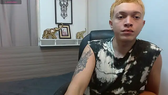 AllanVicent online show from 03/13/26, 02:23