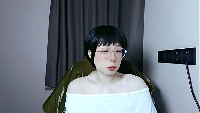 lin lin 520 520 online show from 05/08/26, 07:57