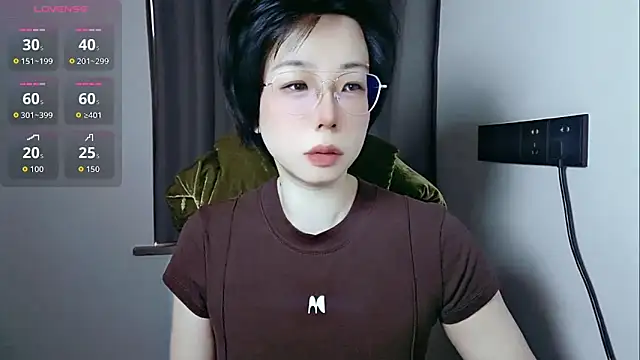 lin lin 520 520 online show from 05/19/26, 04:19