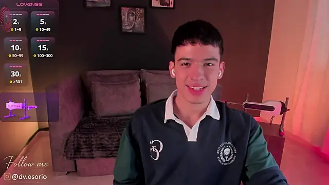 Snapshot of david_osorio chatting on 05/15/26, 12:01 david osorio online show from 05/15/26, 12:01