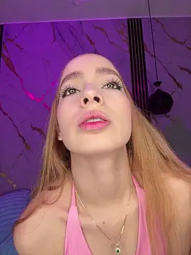 Isabella gaviria online show from 03/14/26, 04:29