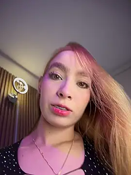 Isabella gaviria online show from 03/28/26, 02:00