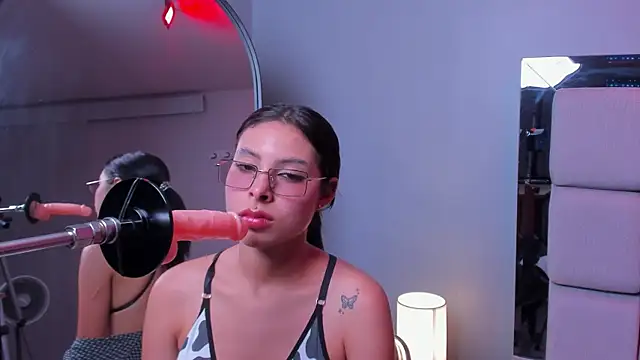 Lia owenss online show from 03/14/26, 07:19