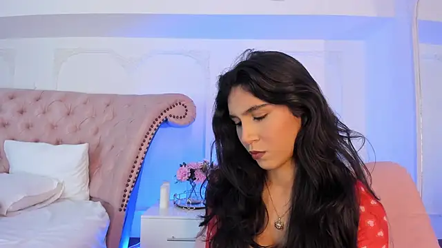 LucianaBlanco  online show from 03/30/26, 08:54