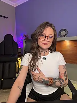 Tallulah Kinky online show from 05/08/26, 05:18