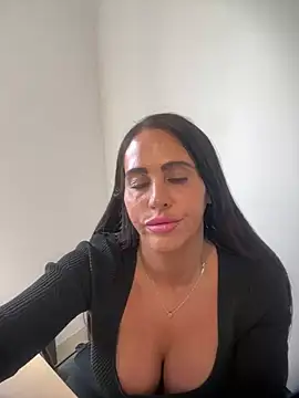 spiceyminx1234 online show from 06/20/26, 10:40