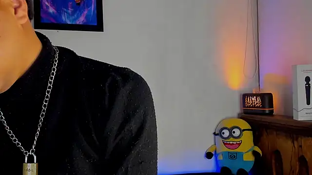 Lee Colee online show from 03/29/26, 01:49