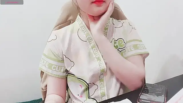 hunhun122 online show from 03/12/26, 04:35