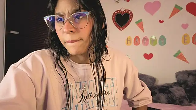 PaulaCutexs online show from 04/06/26, 04:46