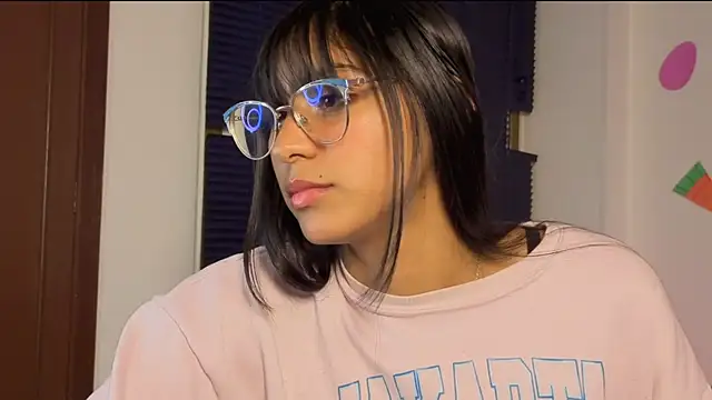 PaulaCutexs online show from 04/22/26, 05:10