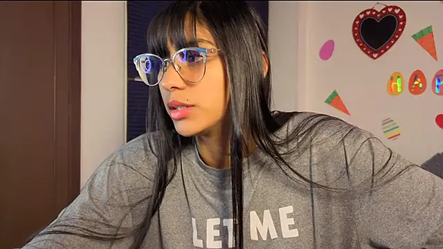 PaulaCutexs online show from 04/23/26, 06:03