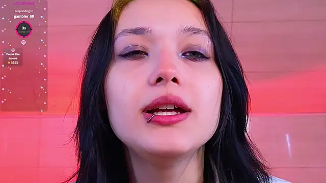 DarcyBlackwood online show from 04/19/26, 01:38