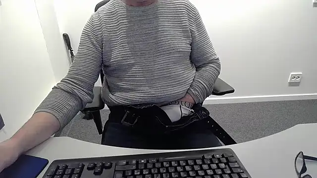 Buggemann online show from 04/14/26, 02:50