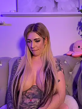 SelinaGalinsky6 online show from 03/17/26, 11:52