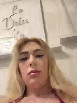 SelinaGalinsky6 online show from 04/12/26, 08:36