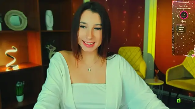 Snapshot of ameliaa_sweet chatting on 05/17/26, 05:27 ameliaa sweet online show from 05/17/26, 05:27