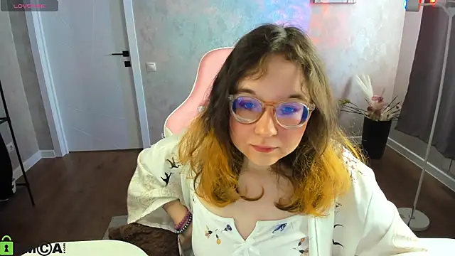 Aleks-caster online show from 04/21/26, 01:18