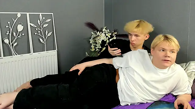 Snapshot of Mark_Brain chatting on 05/21/26, 12:12 Mark Brain online show from 05/21/26, 12:12