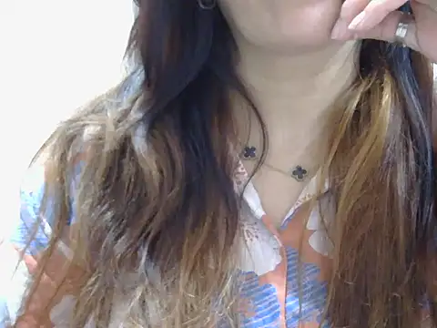 spicy Zara online show from 03/20/26, 07:46